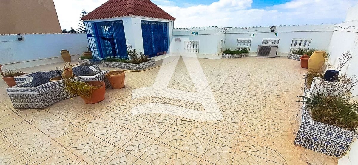 Triplex S+4 à louer - La Marsa image 2