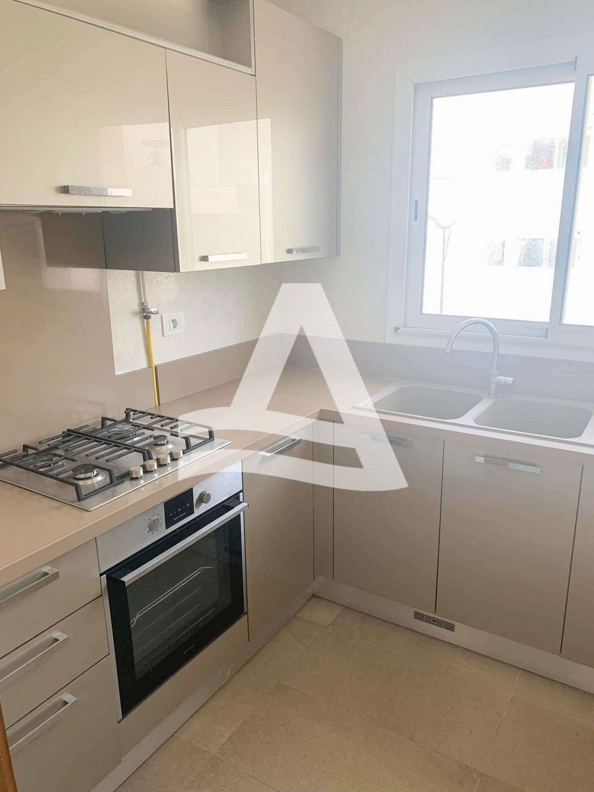 location appartement aux jardins de carthage image 1