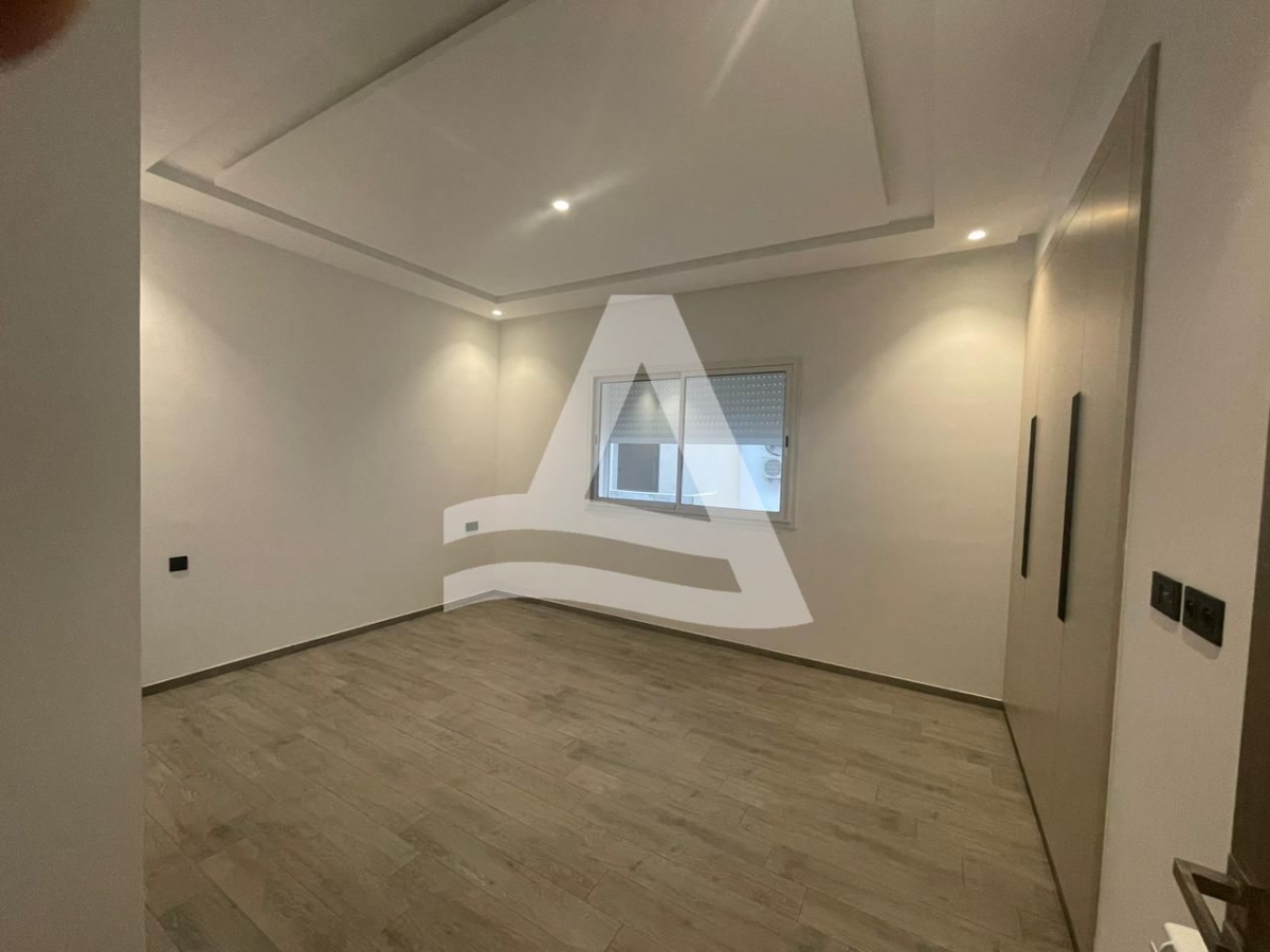 A vendre appartement s2 a la nouvelle soukra image 2