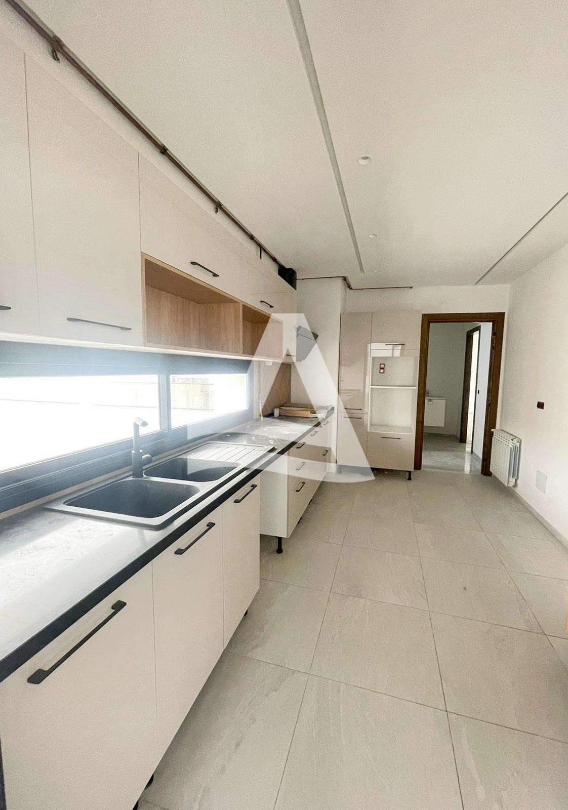 A vendre un appartement s3 neuf image 3
