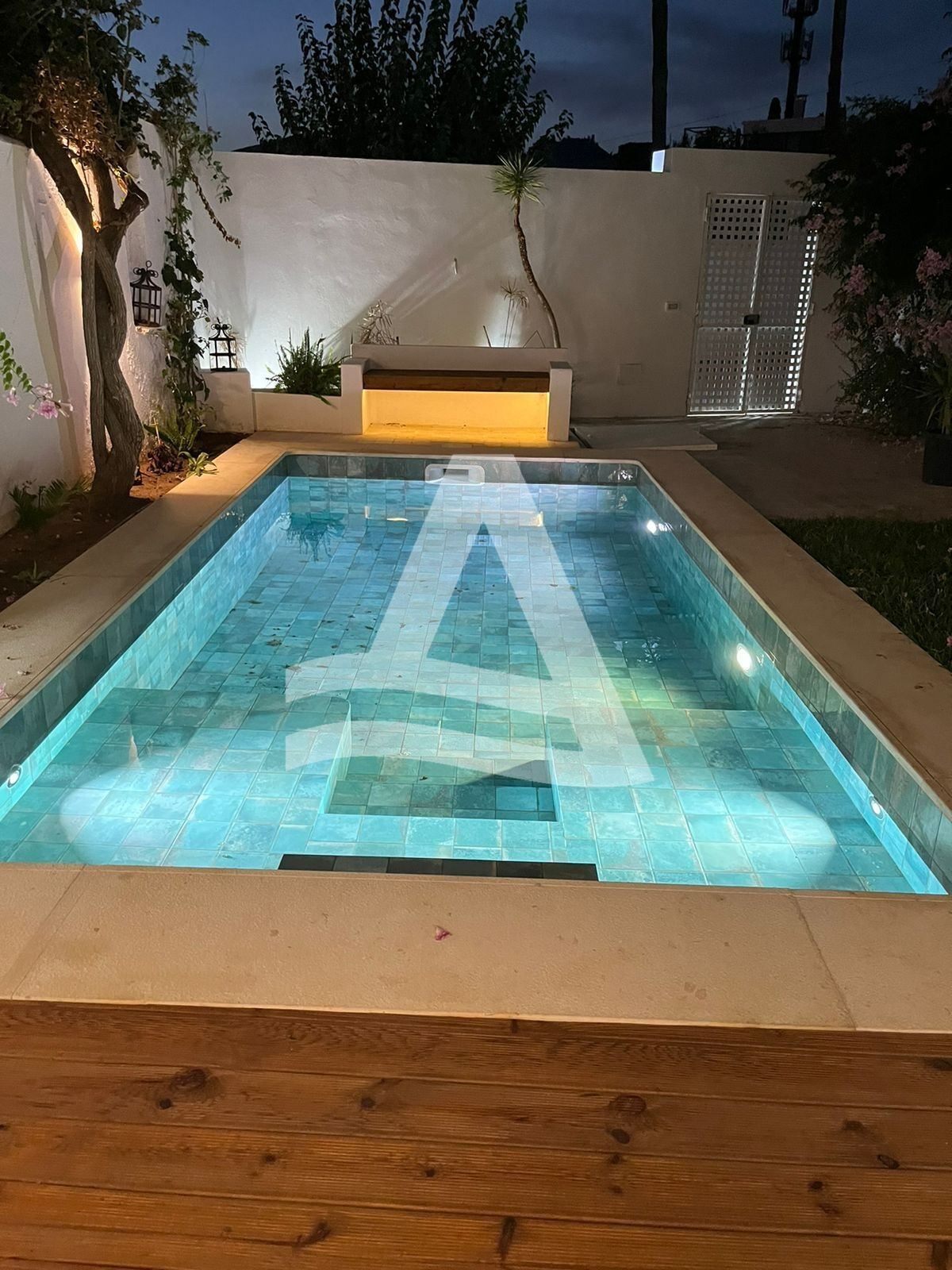 Location d'un Duplex S+2 meublé avec piscine à Gammarth image 3