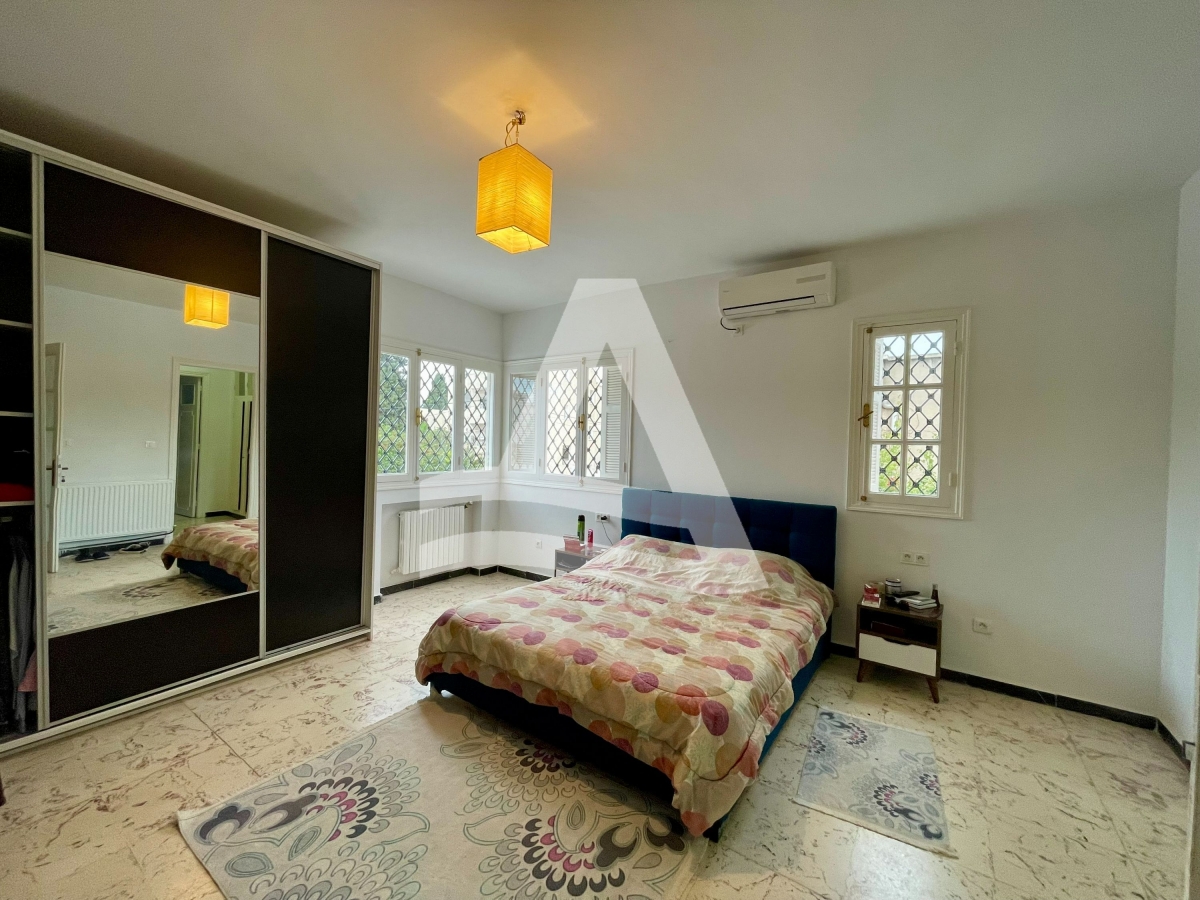 Location d'un étage de villa meublé à la Marsa image 2