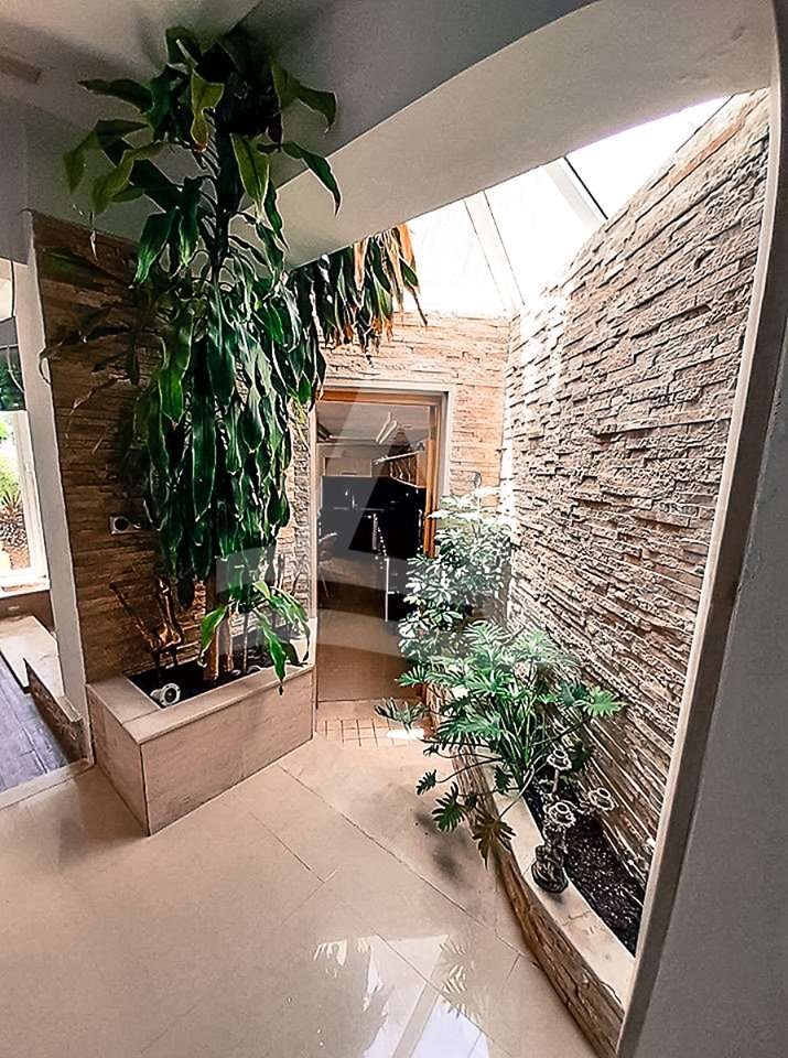 A louer un Triplex à Gammarth image 3