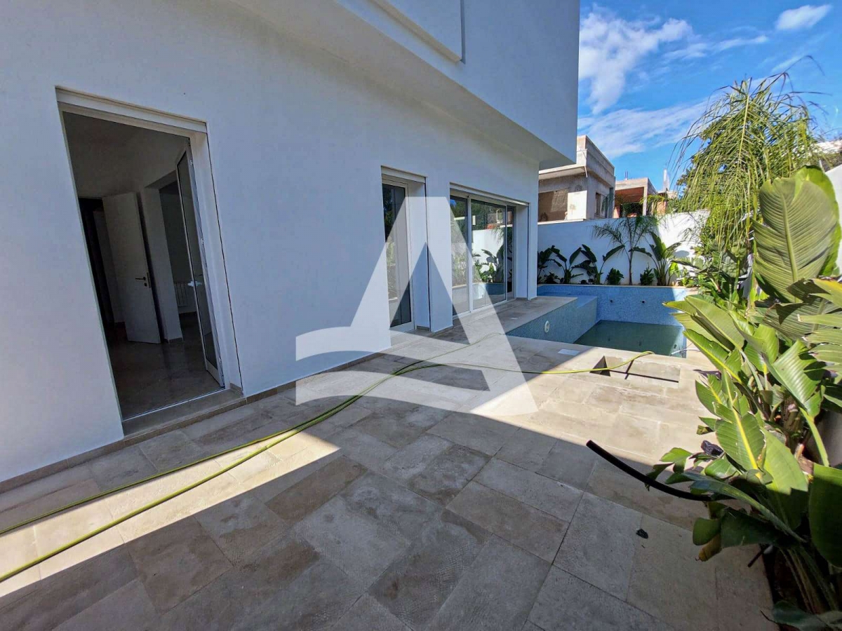 A louer une villa NEUVE à Gammarth image 3
