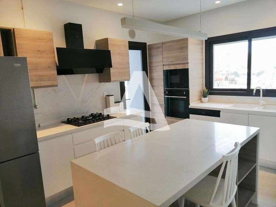 location appartement avec piscine image 2