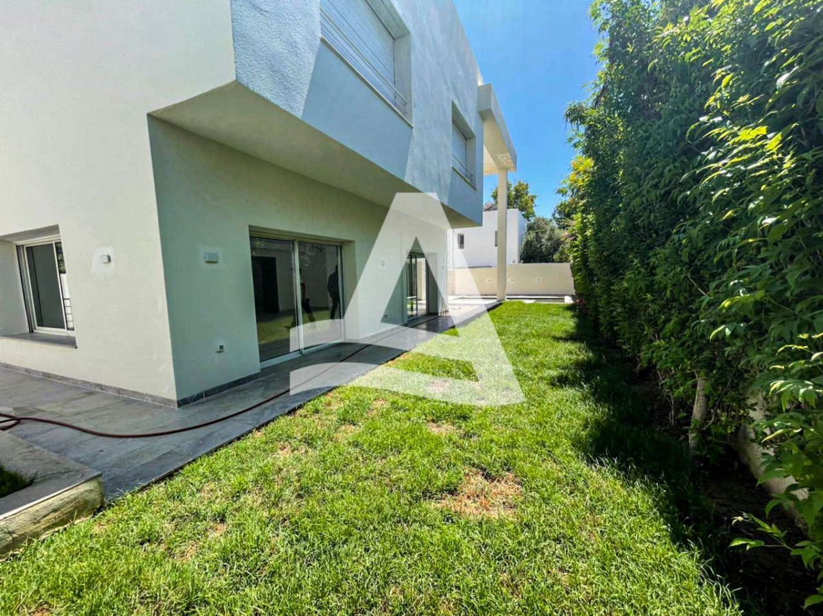 Location d'une villa à la gammarth image 3