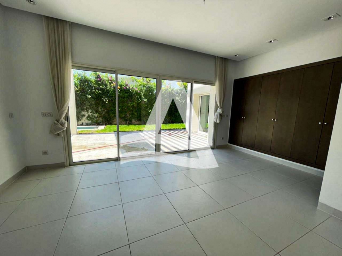 Location d'une villa à la gammarth image 5