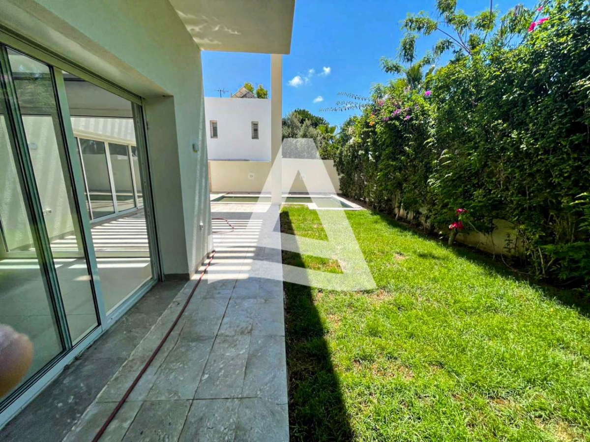 Location d'une villa à la gammarth image 7