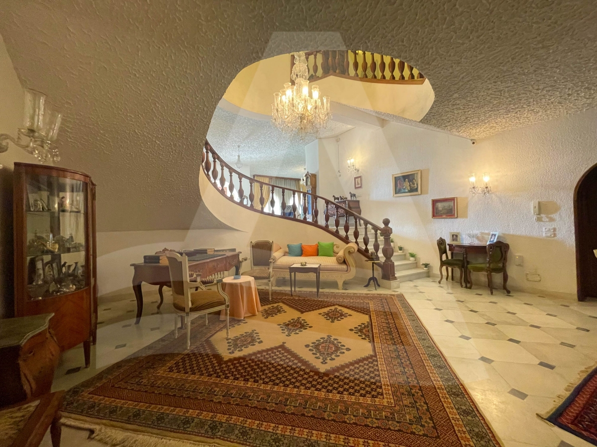 Location d'une villa meublée  avec jardin à Gammarth Supérieur image 4