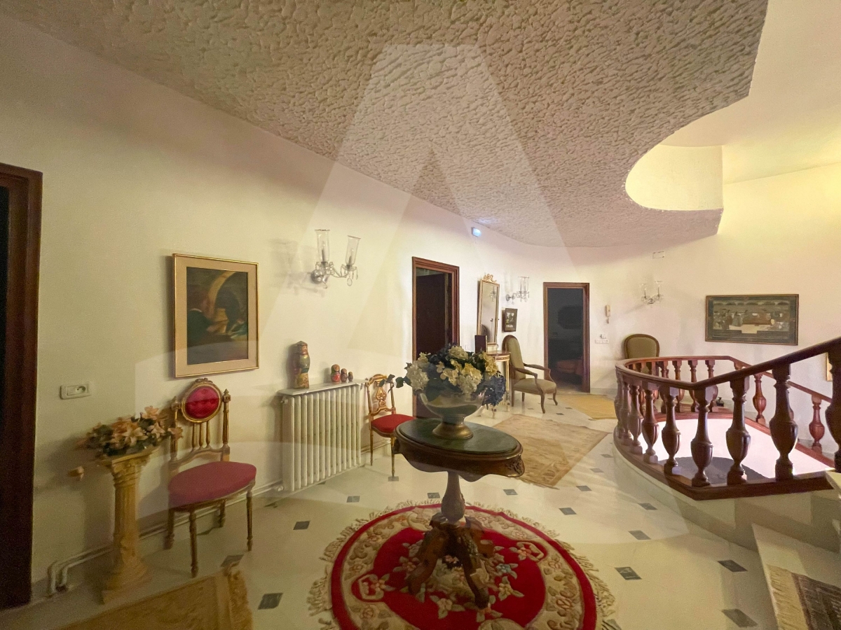 Location d'une villa meublée  avec jardin à Gammarth Supérieur image 5