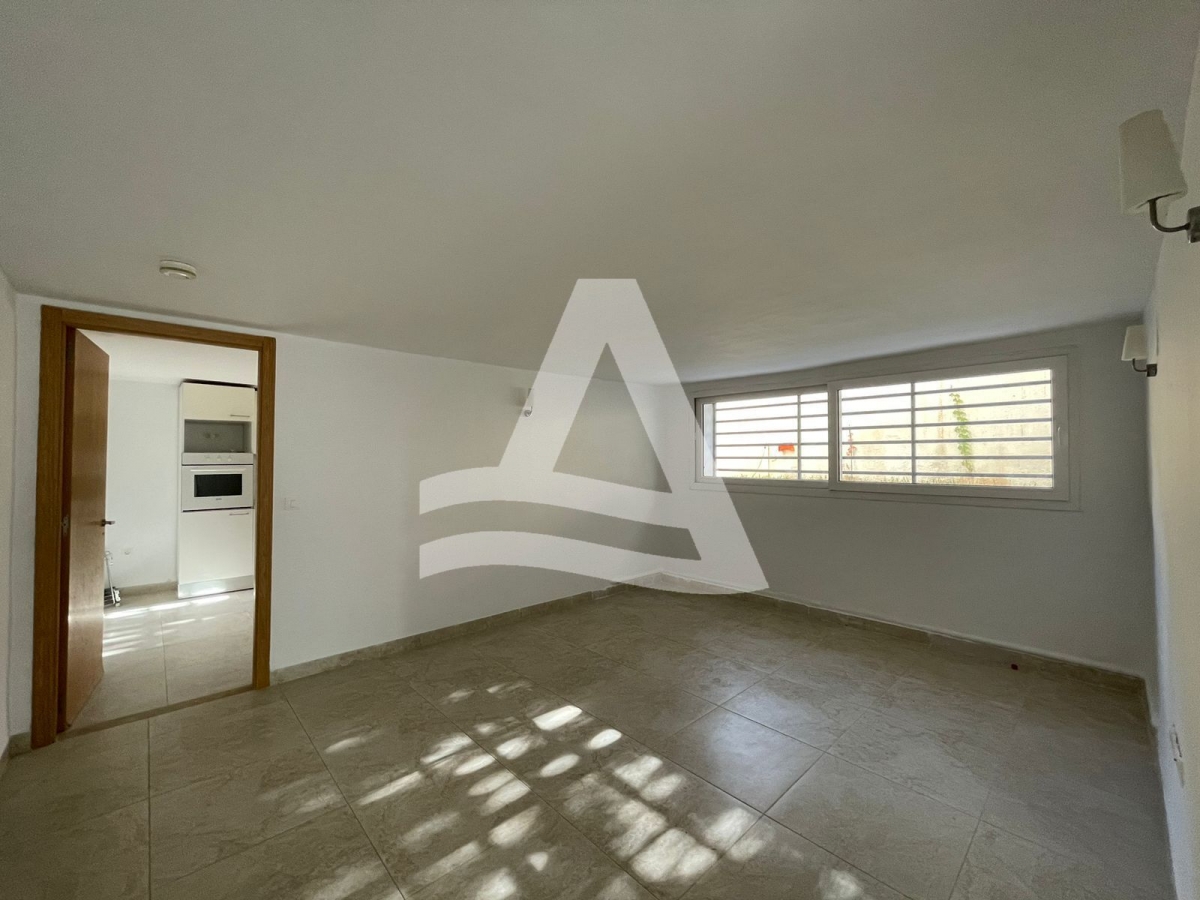 Location duplex avec jardin à la Marsa image 5