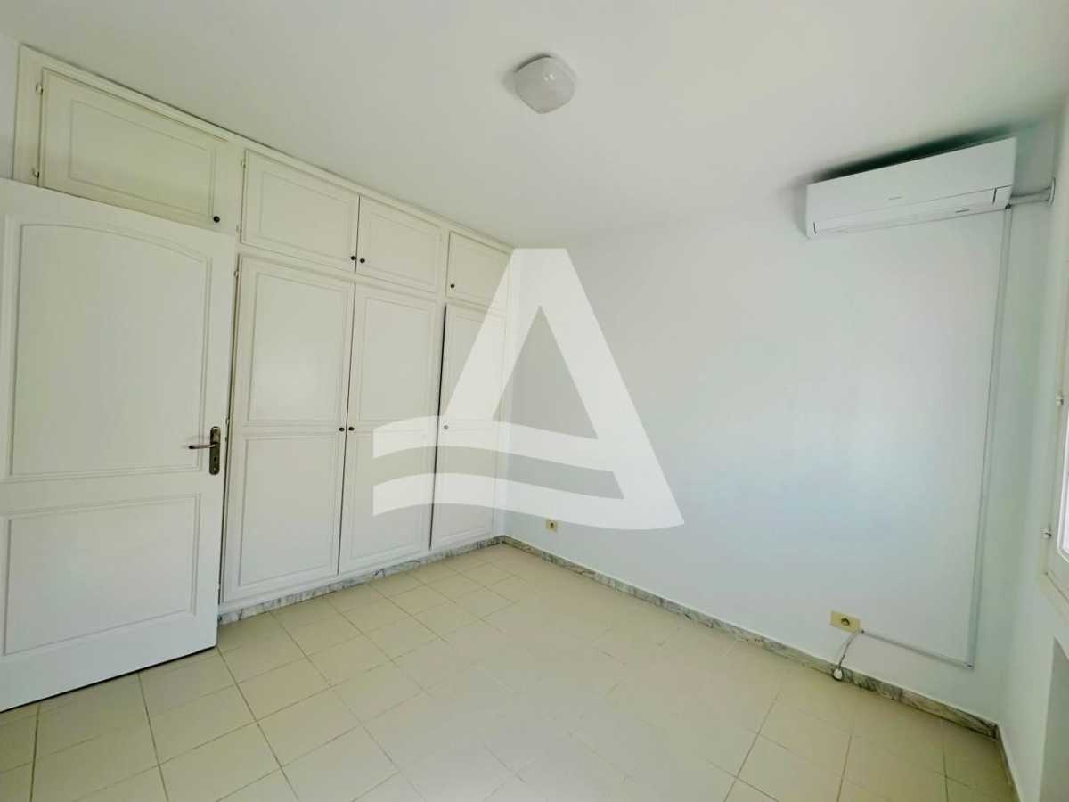 A louer un duplex S3 à la Marsa image 8