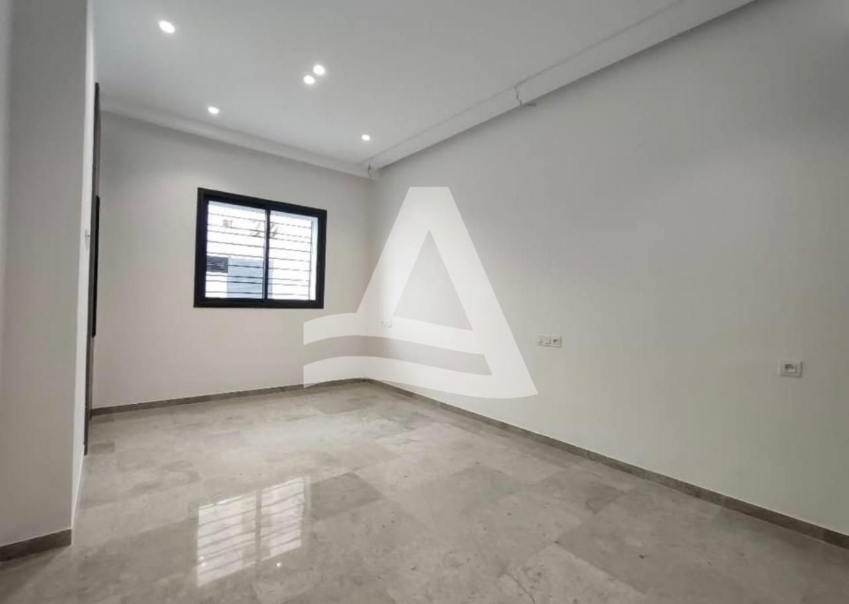 Appartement S1 à louer à ain zaghouan nord image 6