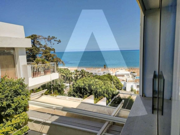Location d'un appartement vue sur mer à la Marsa image 0