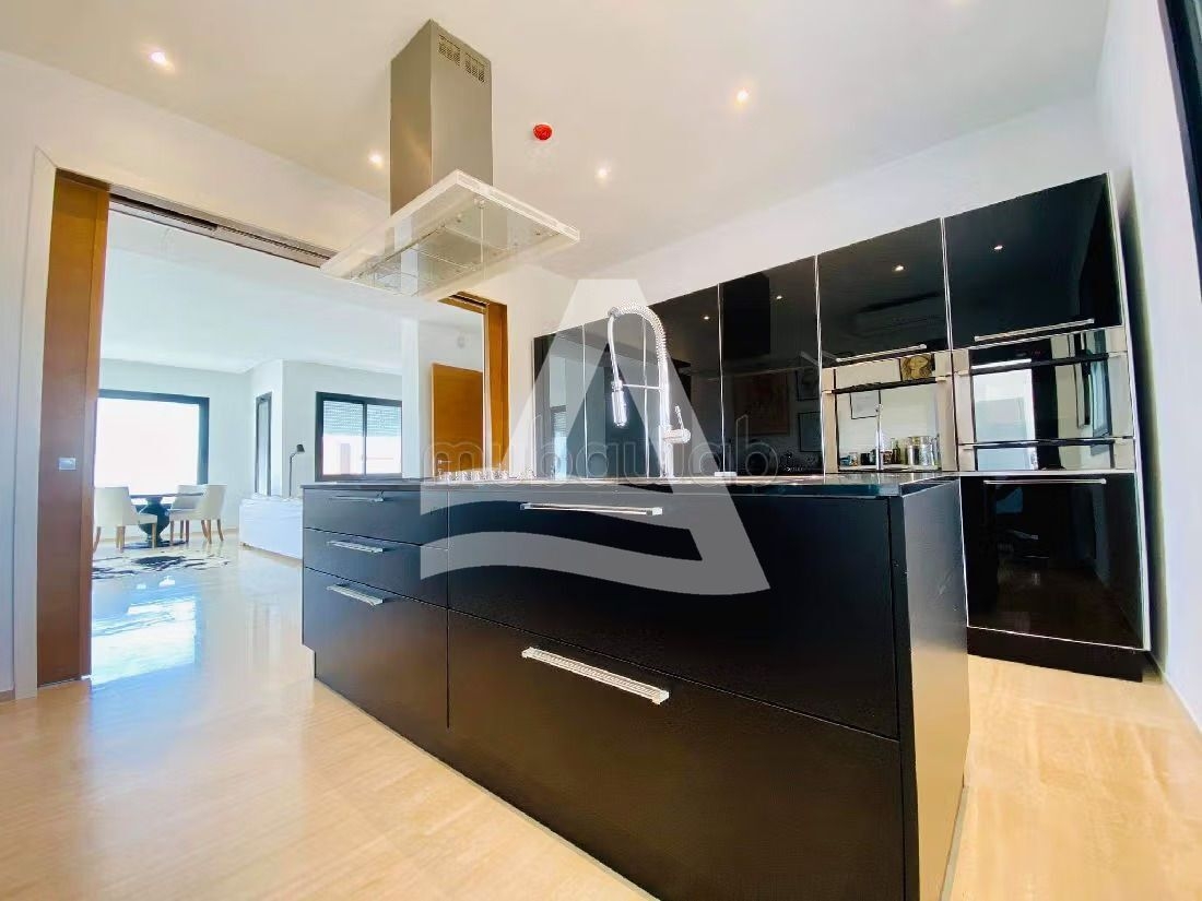 Location d'un penthouse avec piscine à Gammarth image 8