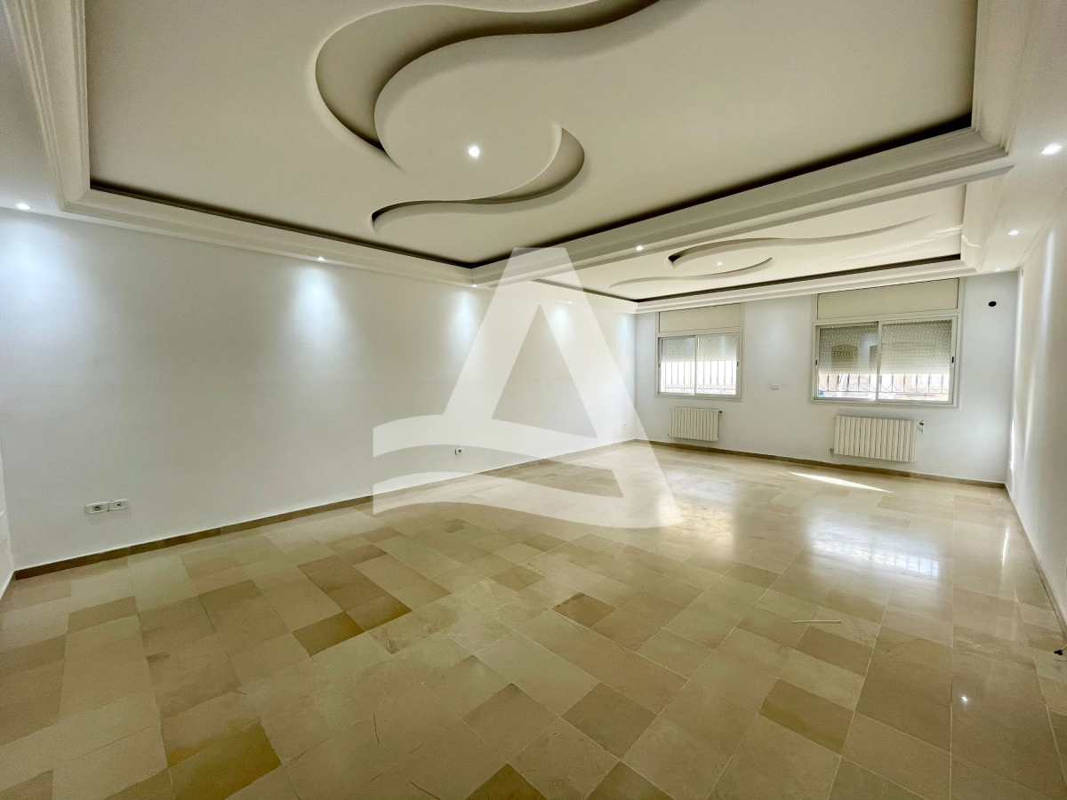Location d'un spacieux appartement à la Marsa image 8