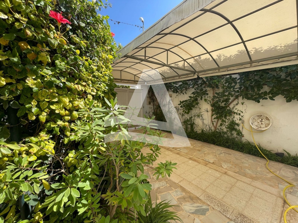 A louer S3 meublé avec terrasse image 1