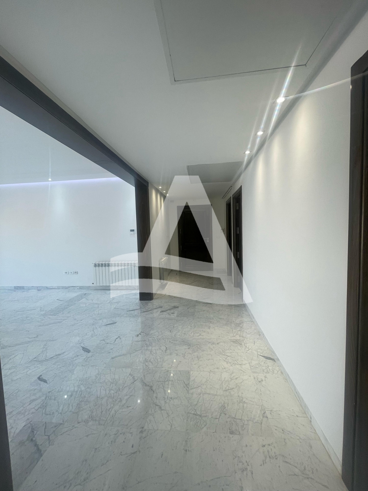 Appartement S4 à louer à ain zaghouan nord image 1