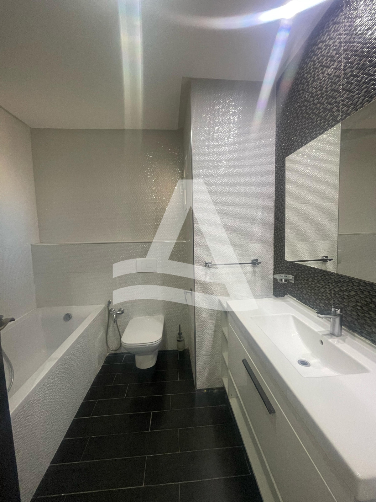 Appartement S4 à louer à ain zaghouan nord image 8