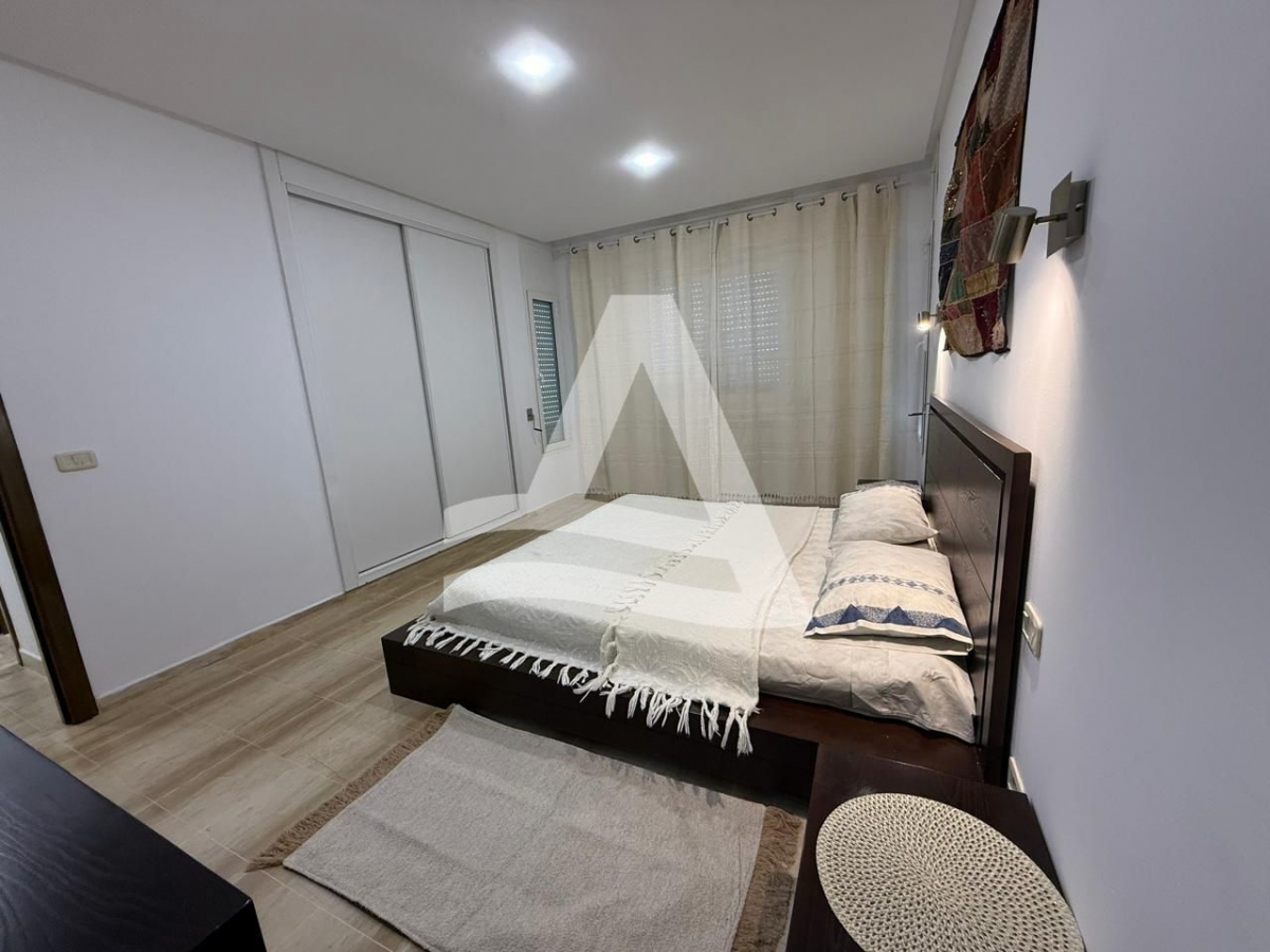 AppartementS2 meublé prés du lycée cailloux image 3