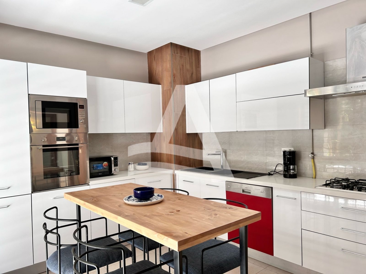 Magnifique Triplex à vendre à la Marsa image 10