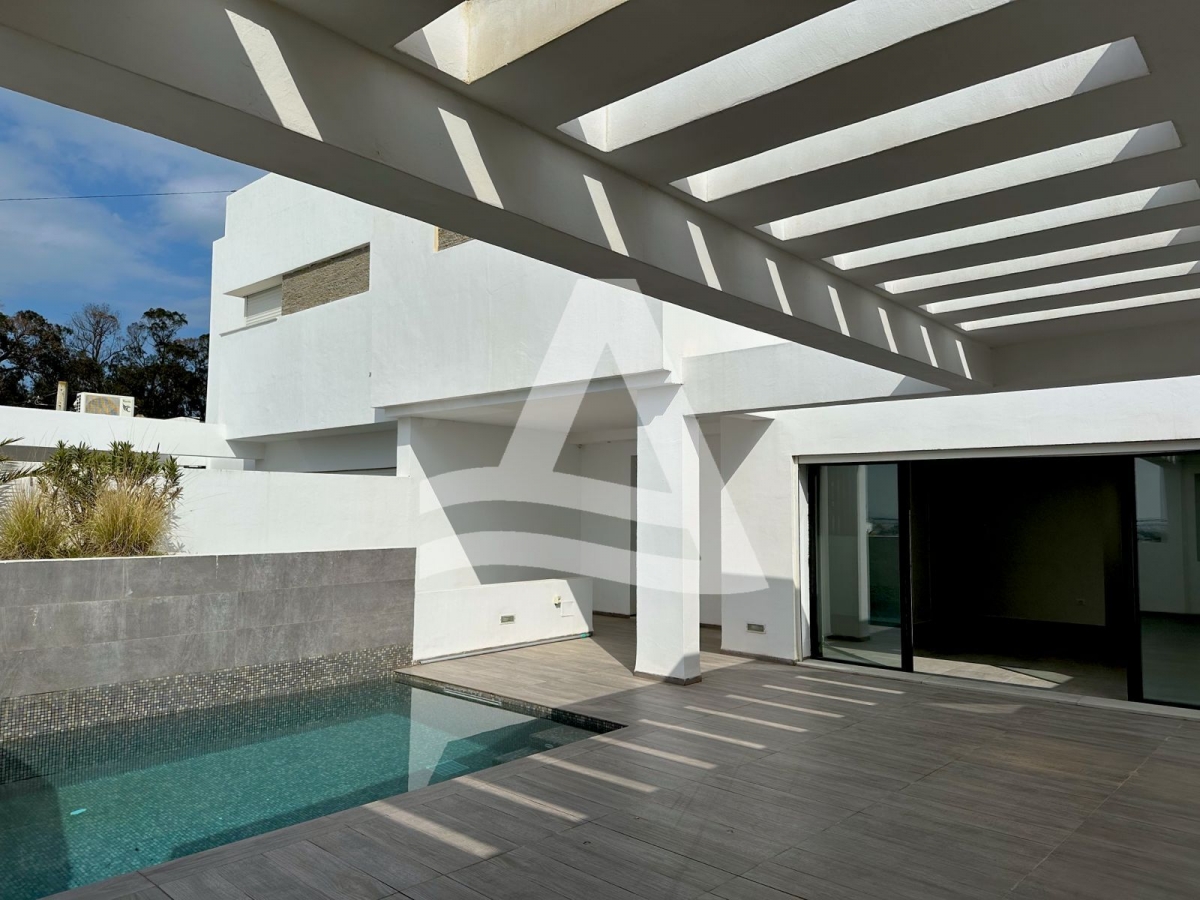 Triplex Gammarth village image 0