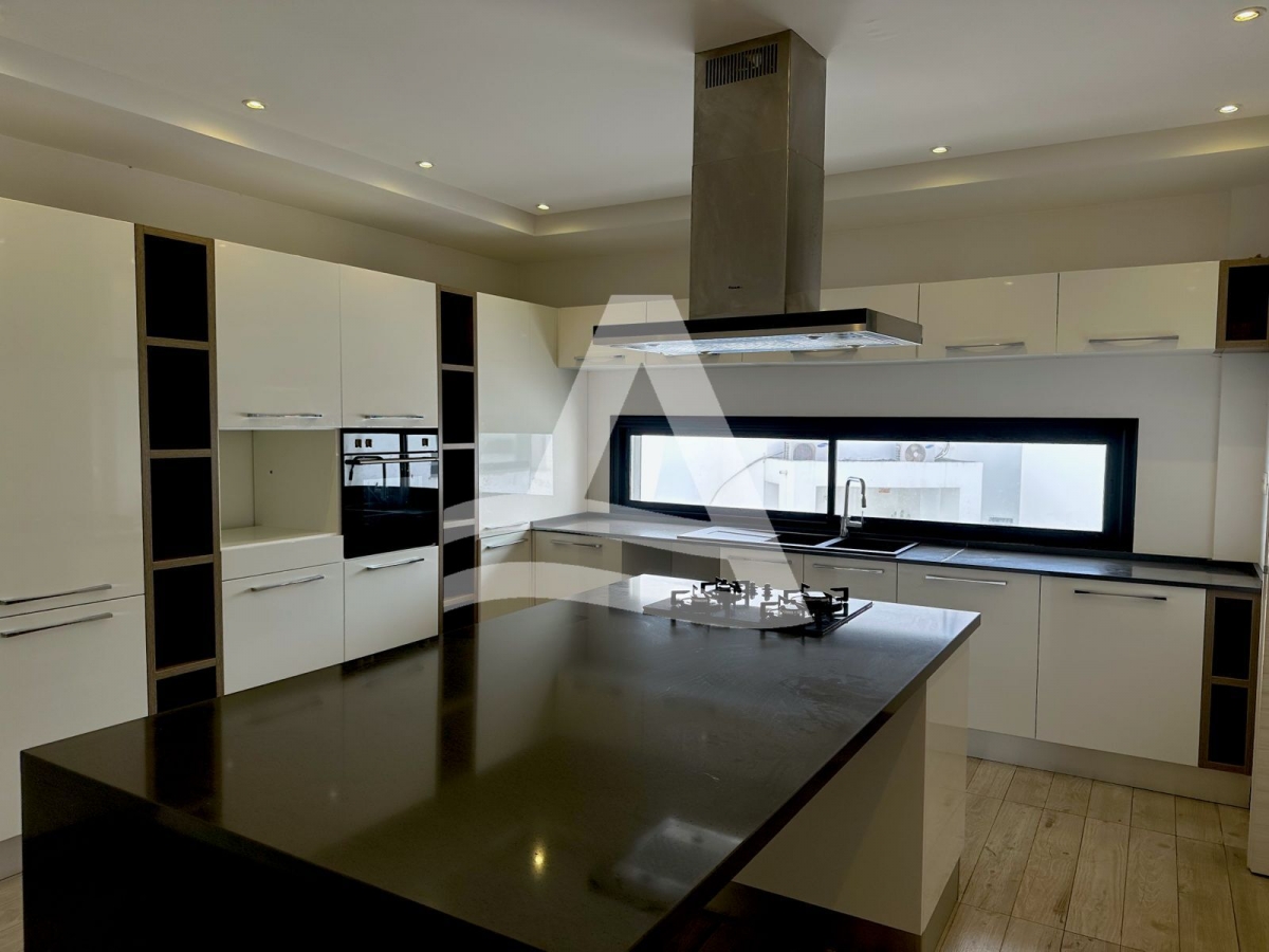 Triplex Gammarth village image 3