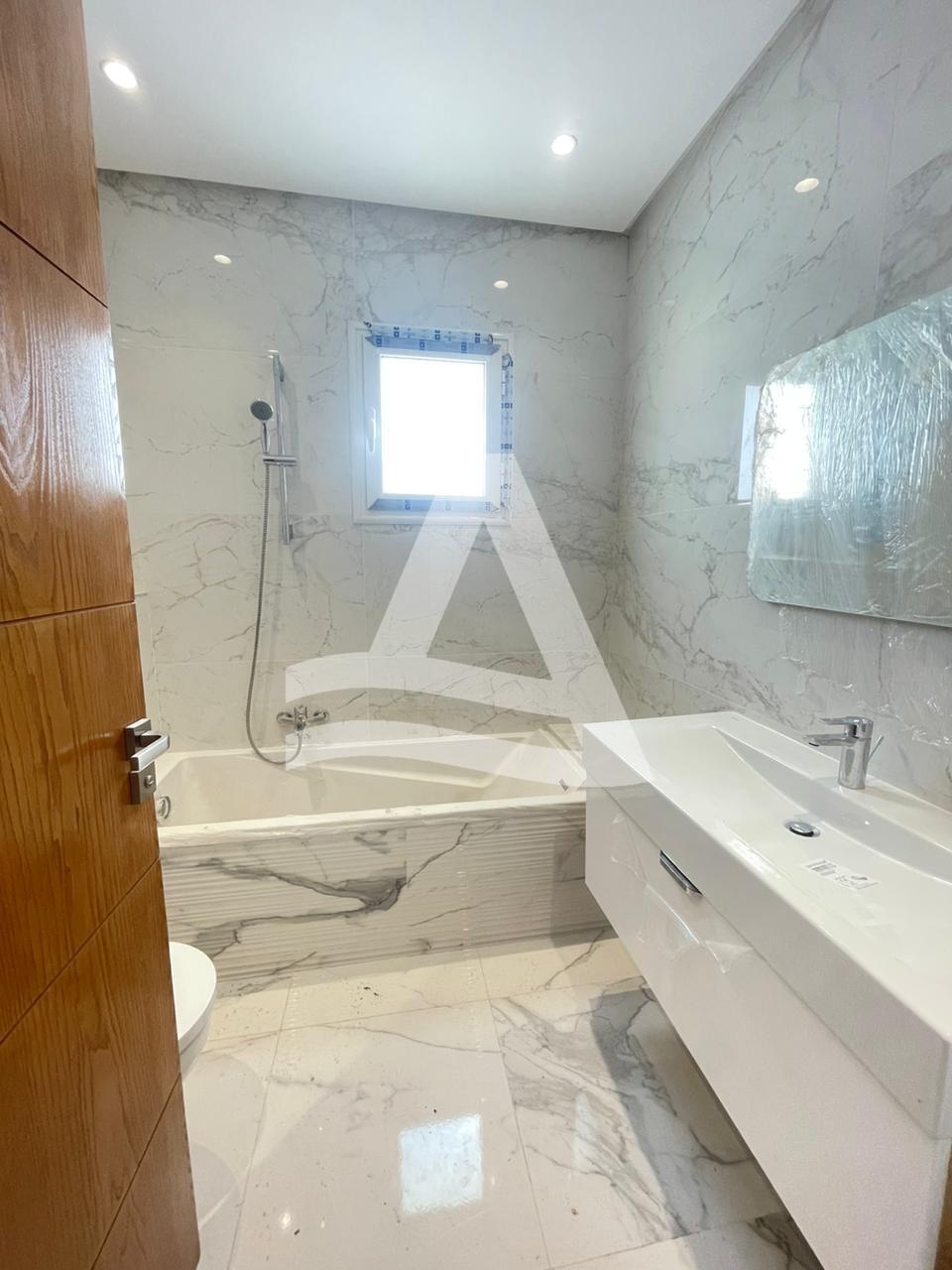 Triplex neuf a vendre a la soukra image 9
