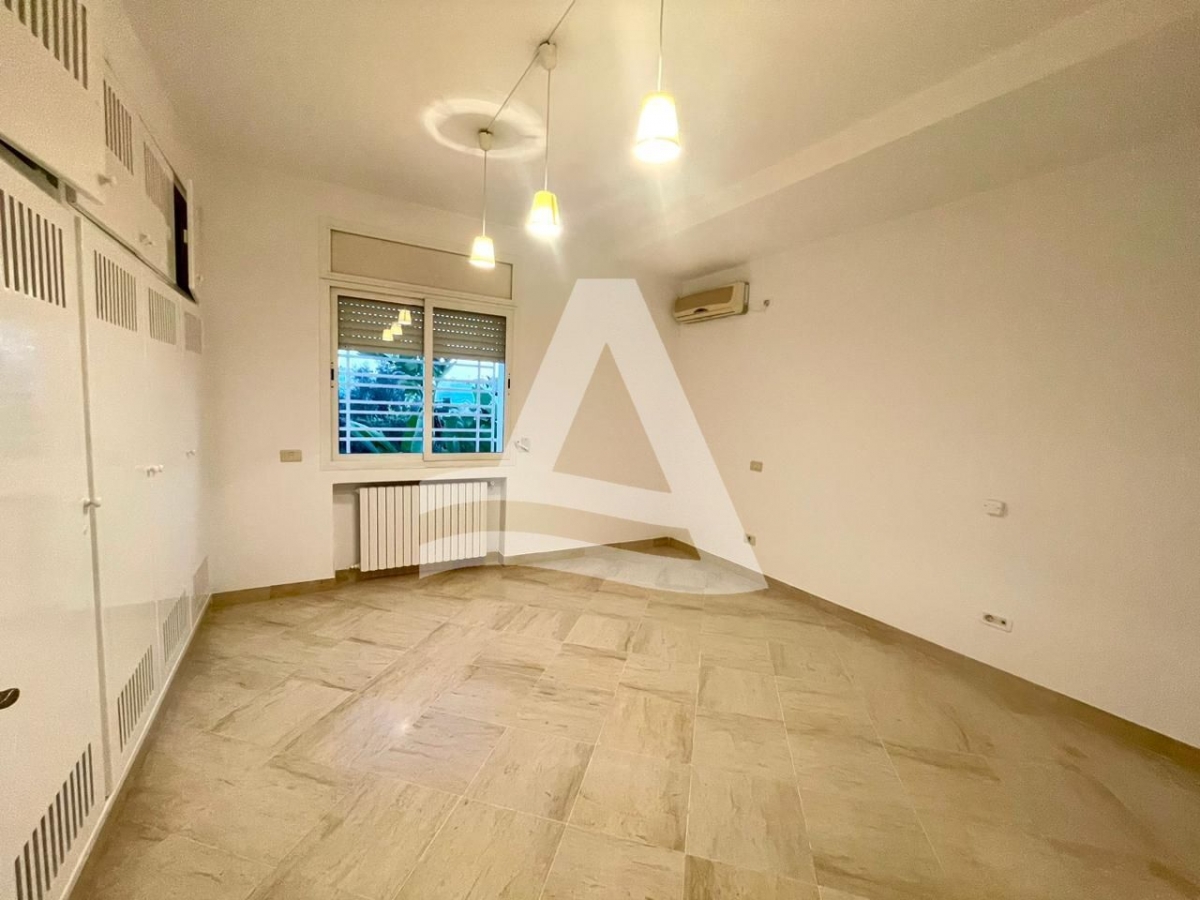 Villa à louer avec piscine - Marsa Ennassim image 12