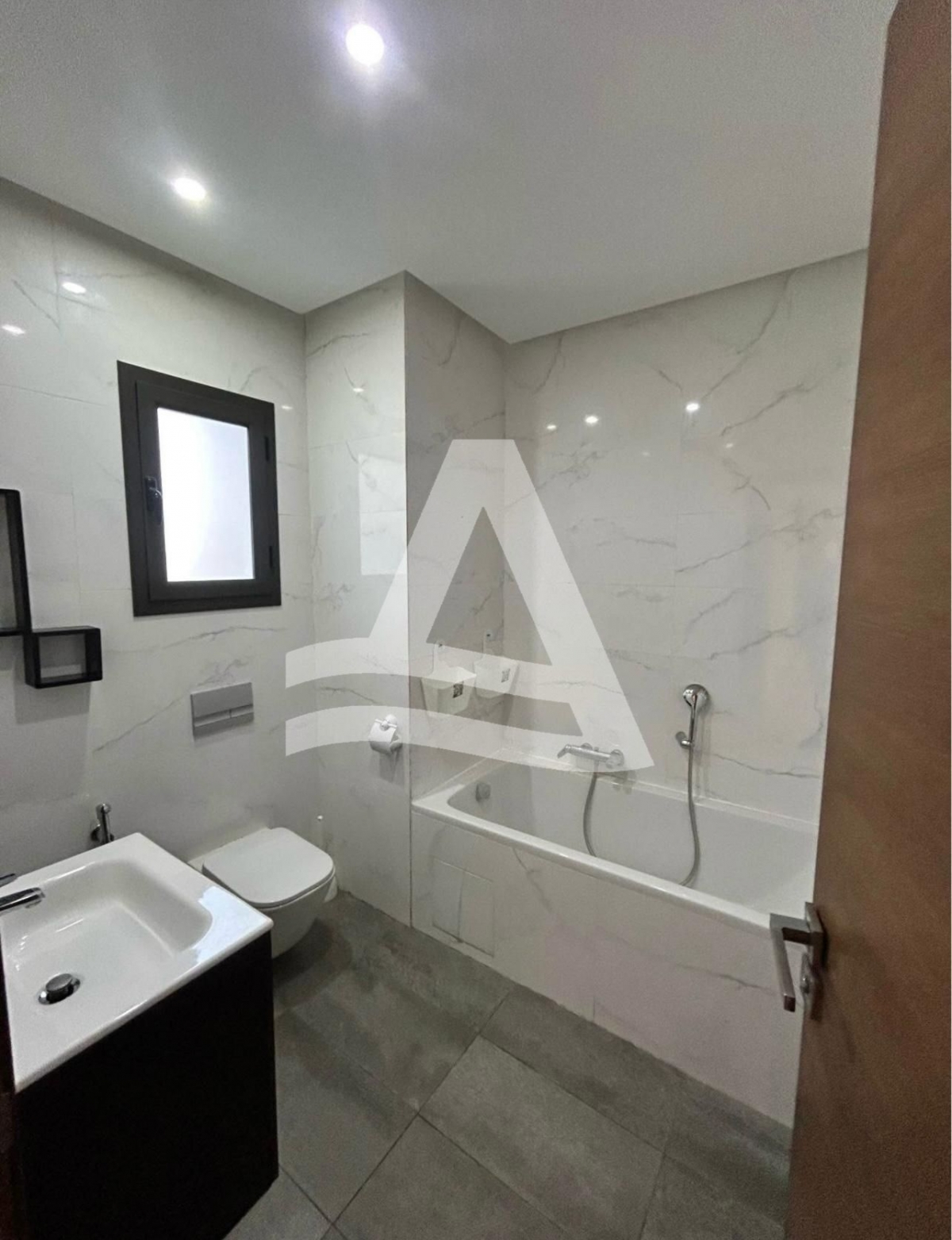 A louer appartement s2 avec jardin au jardin de carthage image 4
