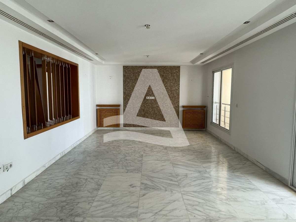 A vendre Appartement au lac 2 image 6