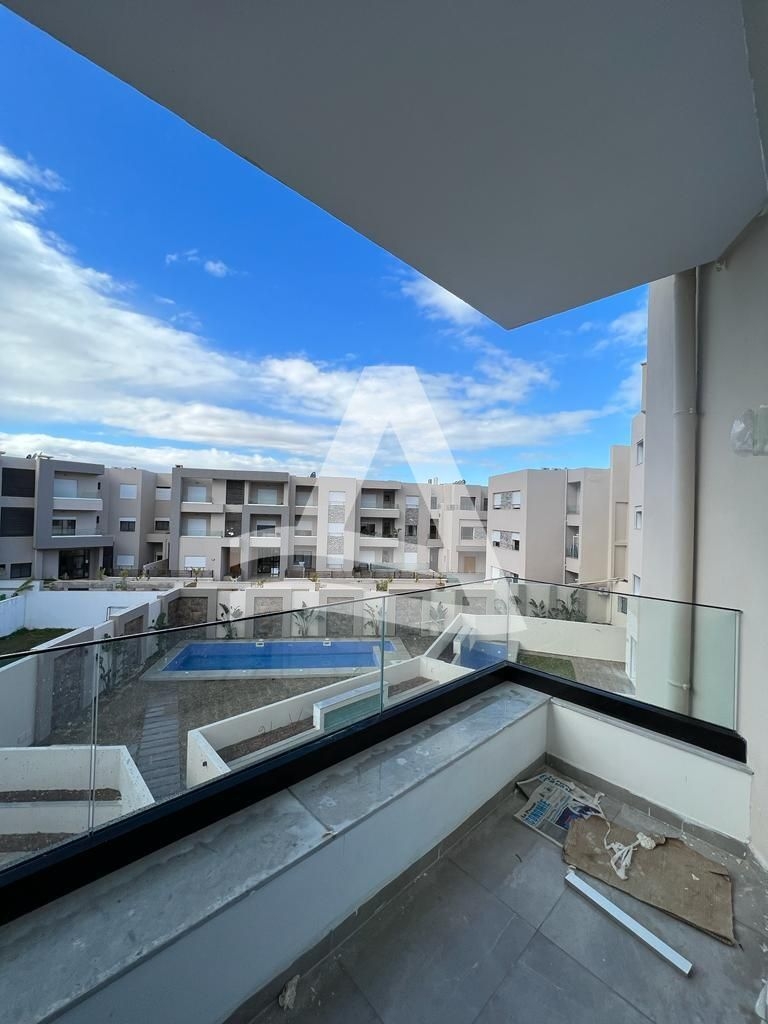 A vendre Appartement neuf avec piscine au jardin de carthage image 0