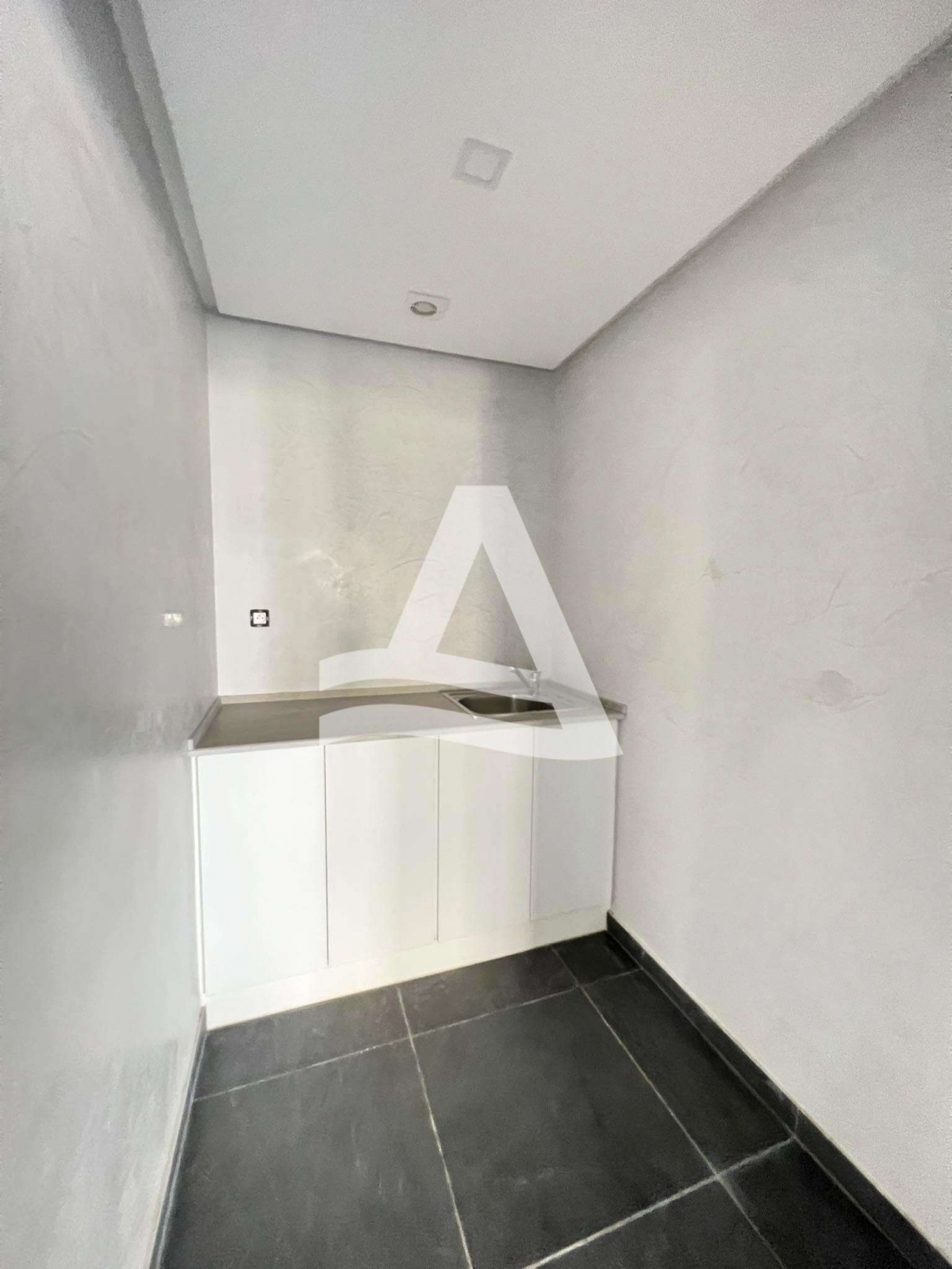 A vendre Immeuble lac 1 image 1