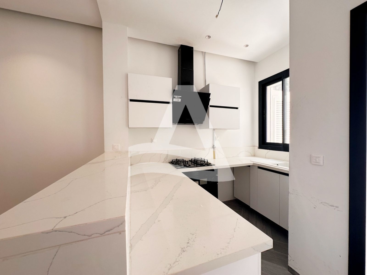 A vendre s+1  neuf avec terrasse image 4