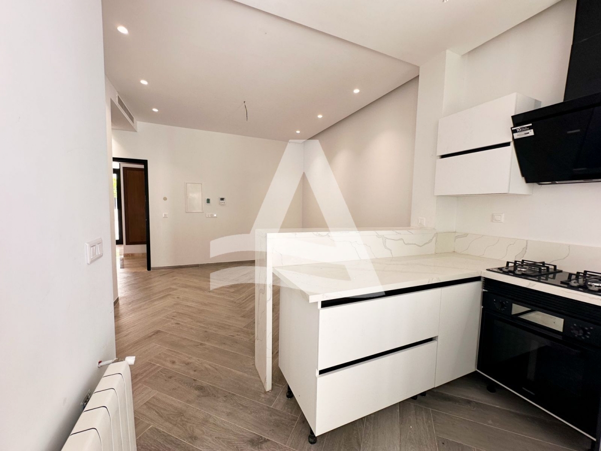 A vendre s+1  neuf avec terrasse image 5
