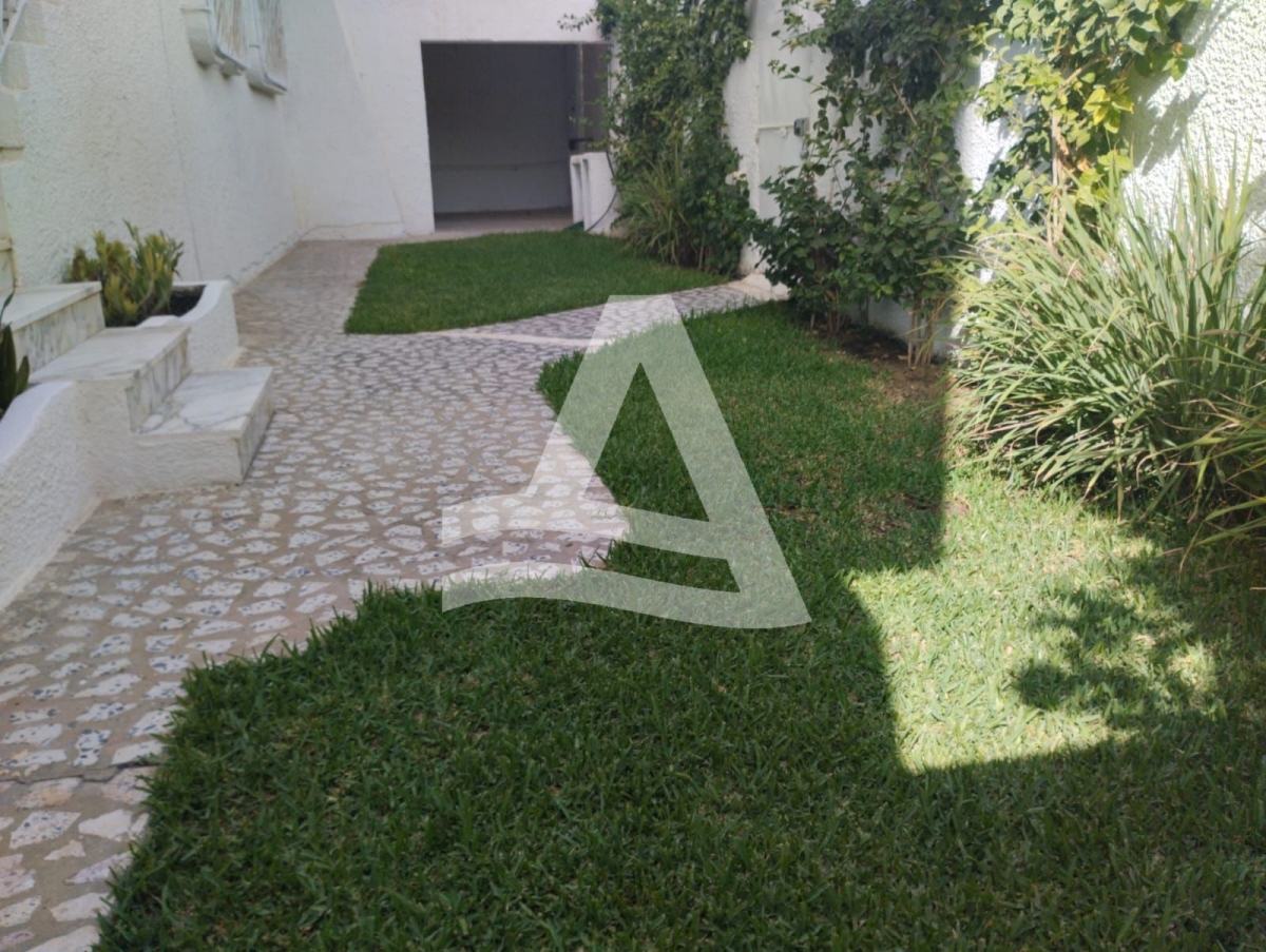 Etage de villa S4 à la Marsa image 1
