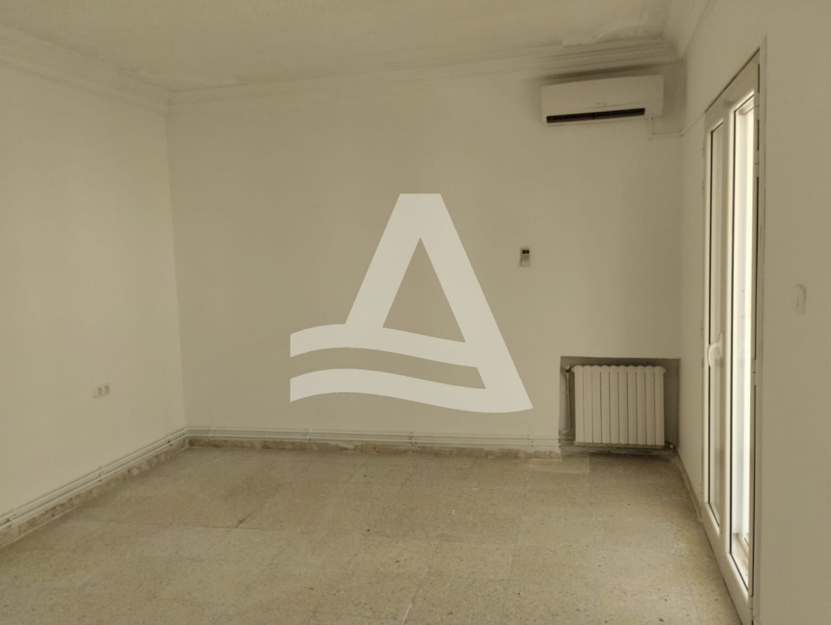 Etage de villa S4 à la Marsa image 6
