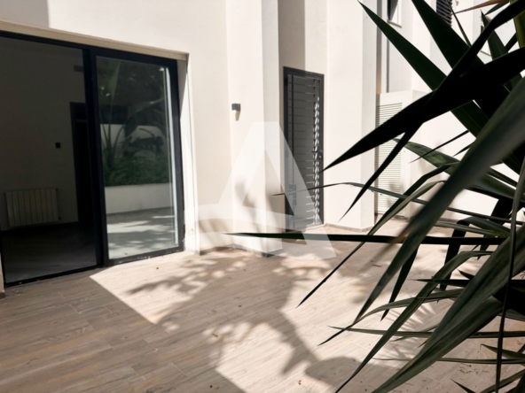 A vendre s+1  neuf avec terrasse image 0