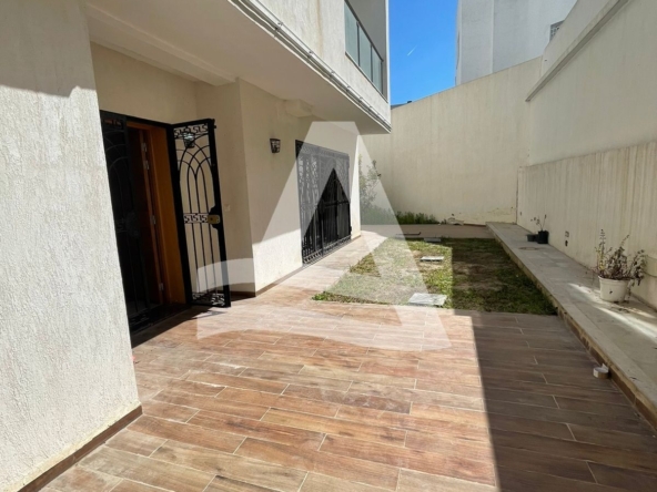 Location duplex avec jardin au lac 2 image 0
