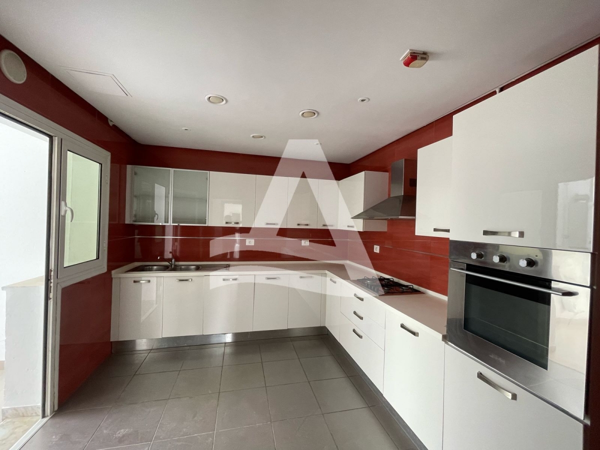 Location Appartement a la marsa image 1