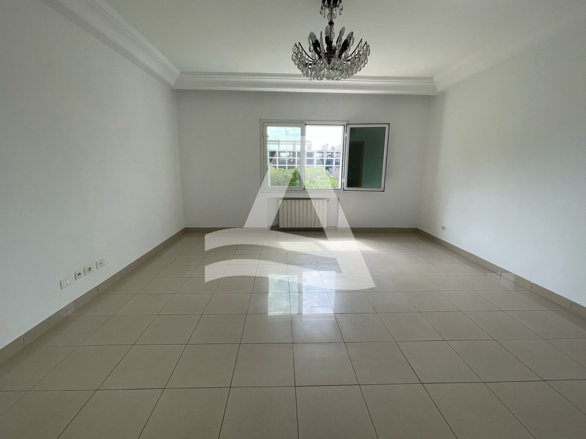 Location Appartement a la marsa image 5