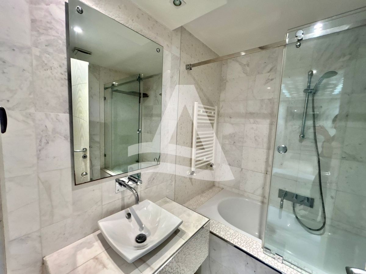 Location Appartement meuble au lac 2 image 2