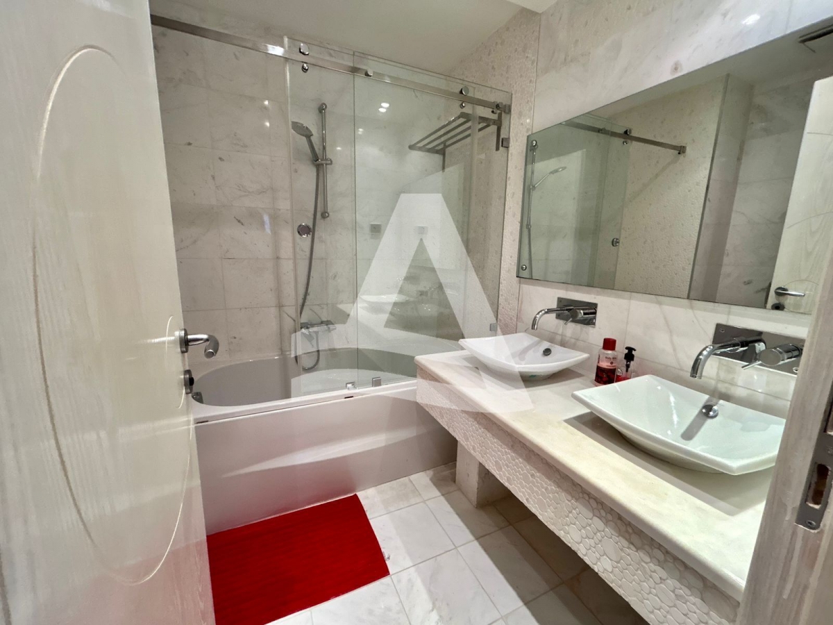 Location Appartement meuble au lac 2 image 7