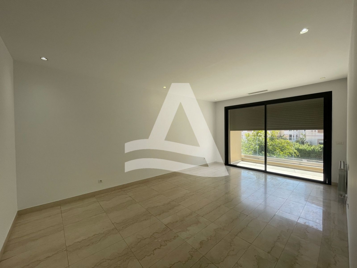 Location d'un appartement S2 à la Marsa image 3