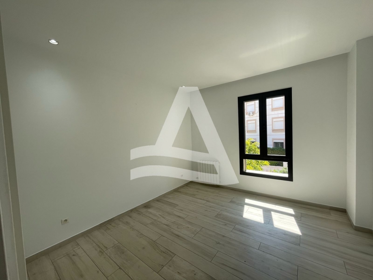 Location d'un appartement S2 à la Marsa image 4