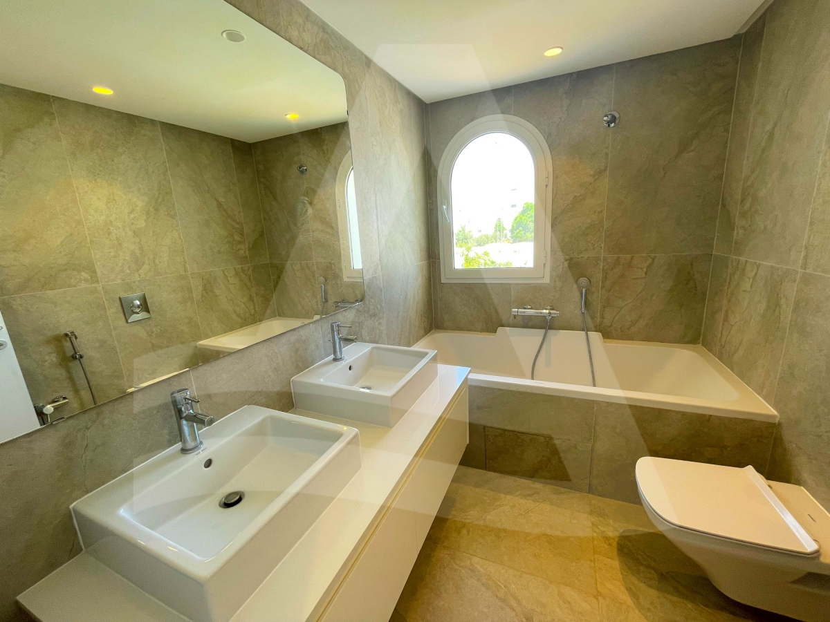 Location d'une luxueuse villa à Gammarth image 13