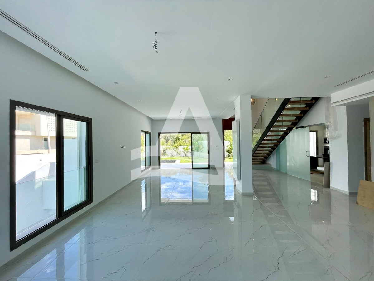 Location d'une villa neuve à Gammarth image 12