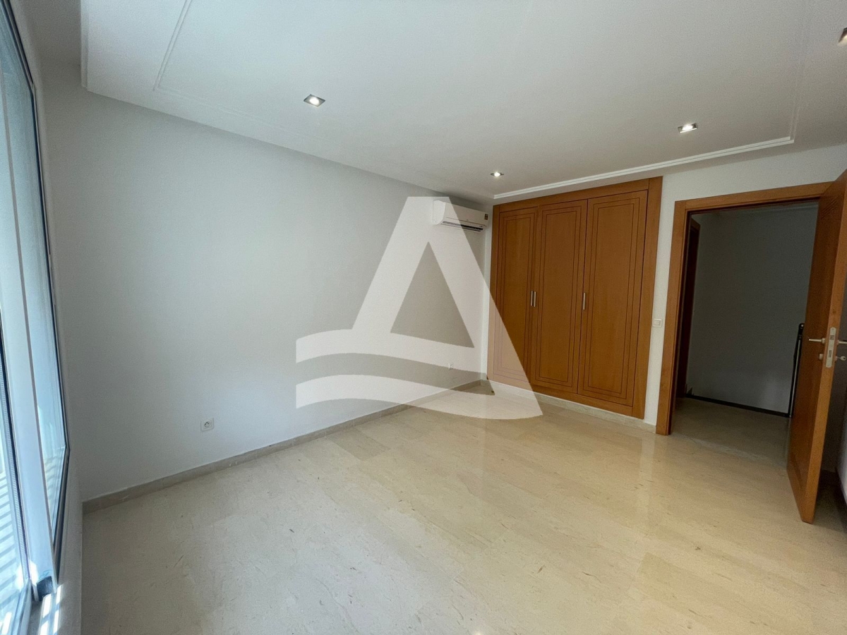 Location duplex avec jardin au lac 2 image 2
