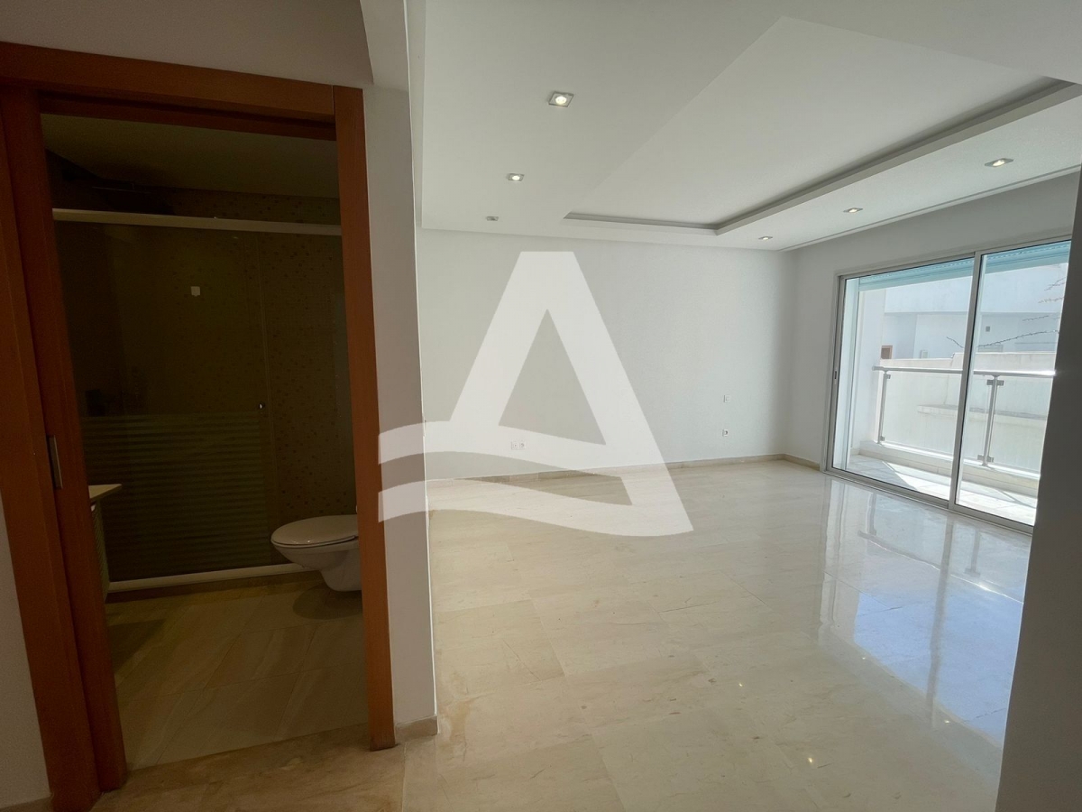 Location duplex avec jardin au lac 2 image 3