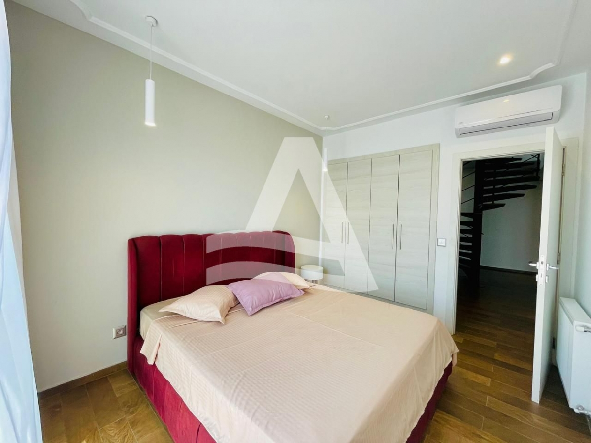 penthouse en S3 au cœur de la Marsa image 3